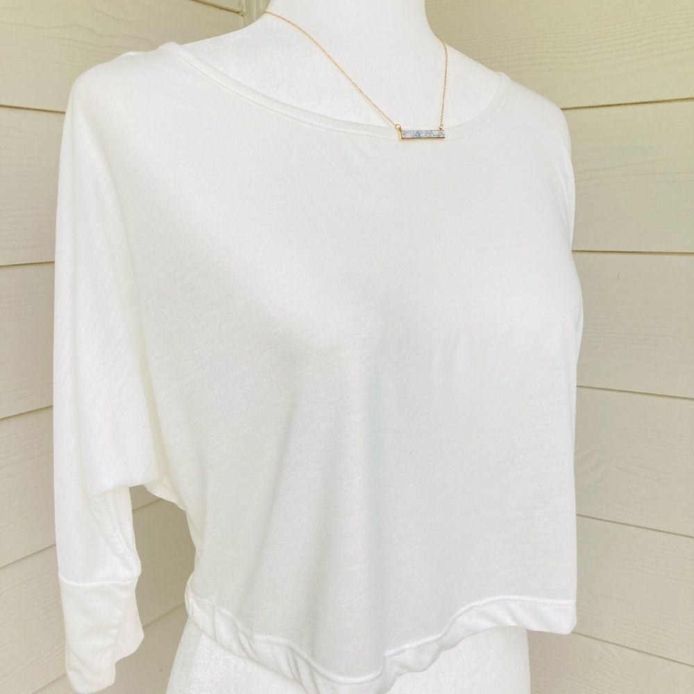 Ambiance White Top Shirt Plain WhiteTee Mod and Claire’s Necklace Bundle